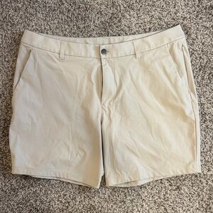 lululemon athletica Men's ABC Shorts - Khaki